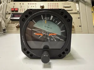 AVIATION INSTRUMENTS MFG. GYRO HORIZON INDICATOR P/N 300-3CF